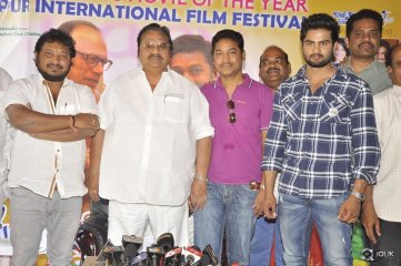 Dasari Appreciates Krishnamma Kalipindi Iddarini Team